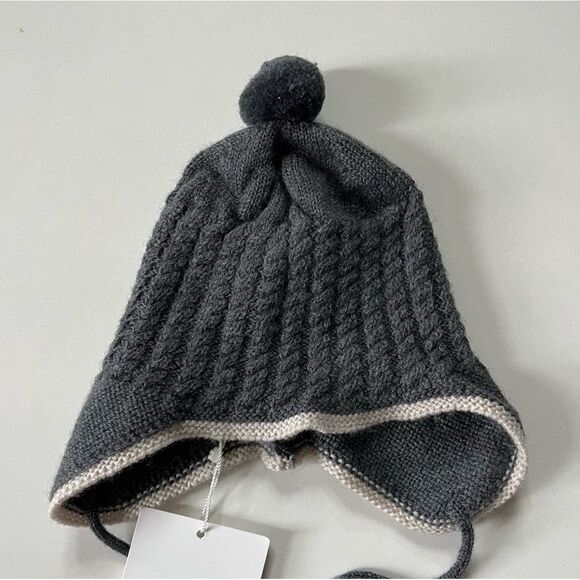 Paz Rodriguez NWT Knit Newborn Tundra Hat - Picture 2 of 7